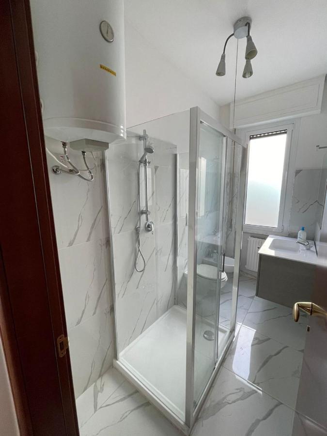 Town Flat Rapallo - Free Parking Екстер'єр фото