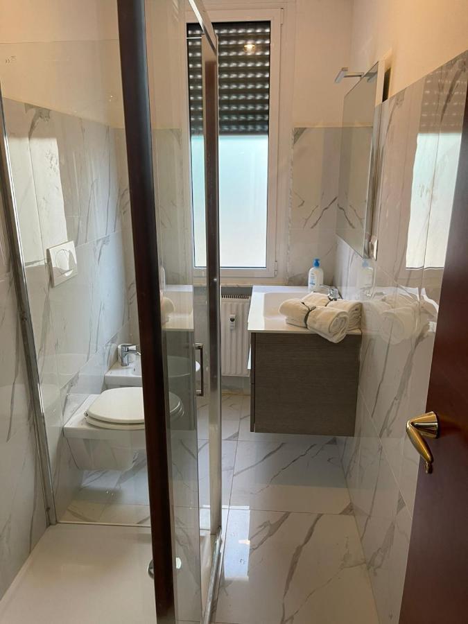 Town Flat Rapallo - Free Parking Екстер'єр фото