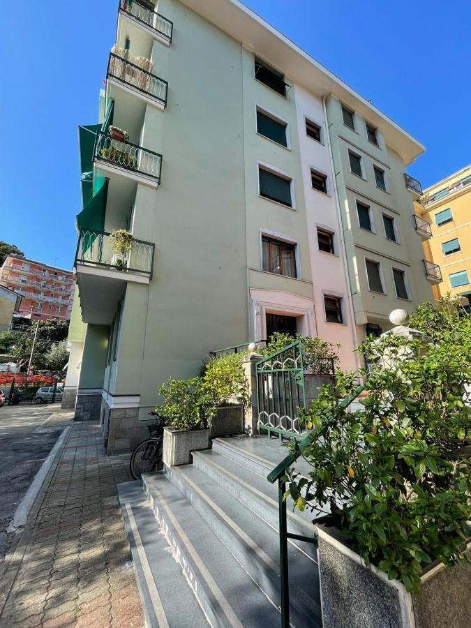 Town Flat Rapallo - Free Parking Екстер'єр фото