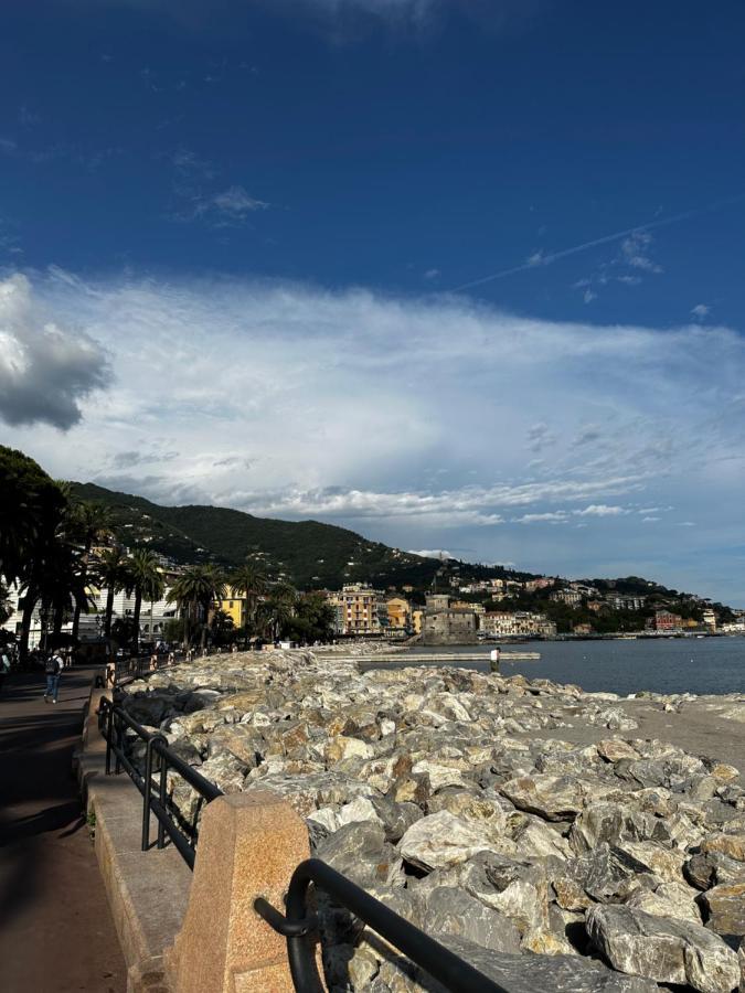 Town Flat Rapallo - Free Parking Екстер'єр фото